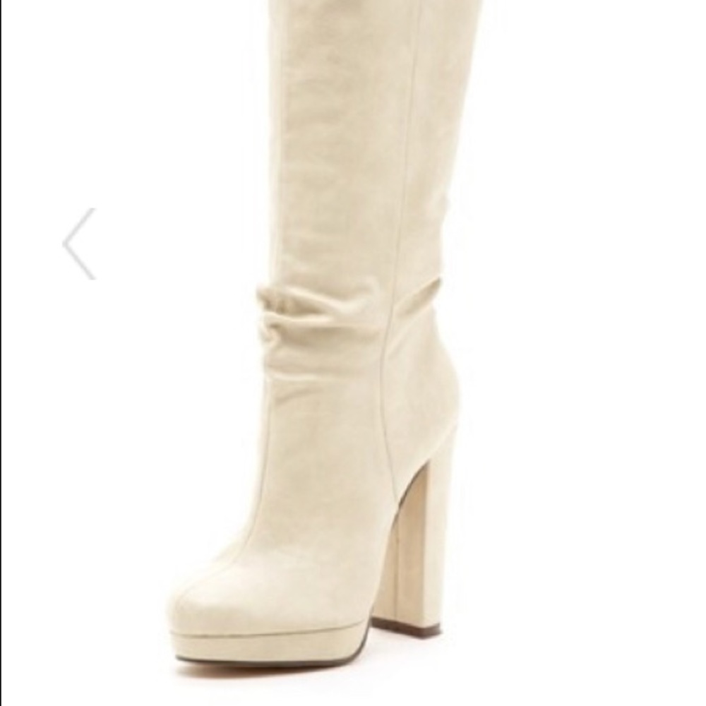 Michael Antonio- Baldwin, size 5m, cream